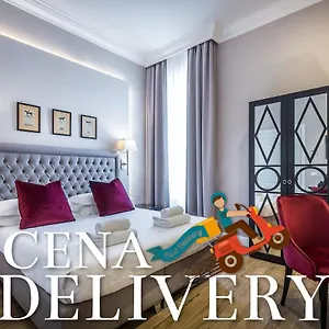 Emma Small Luxury Отель